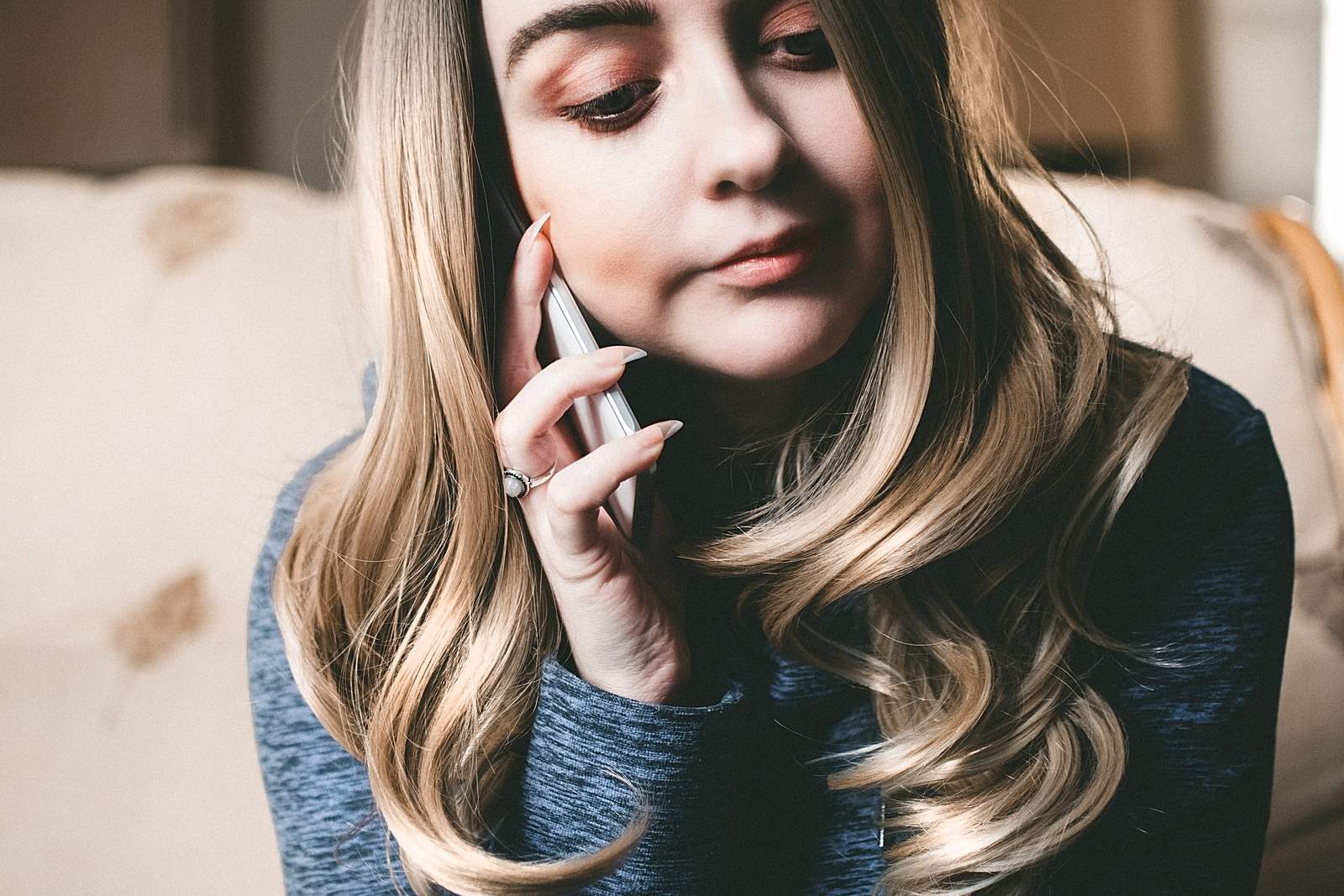 Balayage or highlights? How to choose